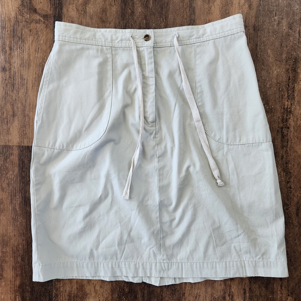 L.L. Bean Khaki Skirt Size 14